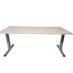 Zit-sta bureau elektrisch, Steelcase, grijs 160cm eiken